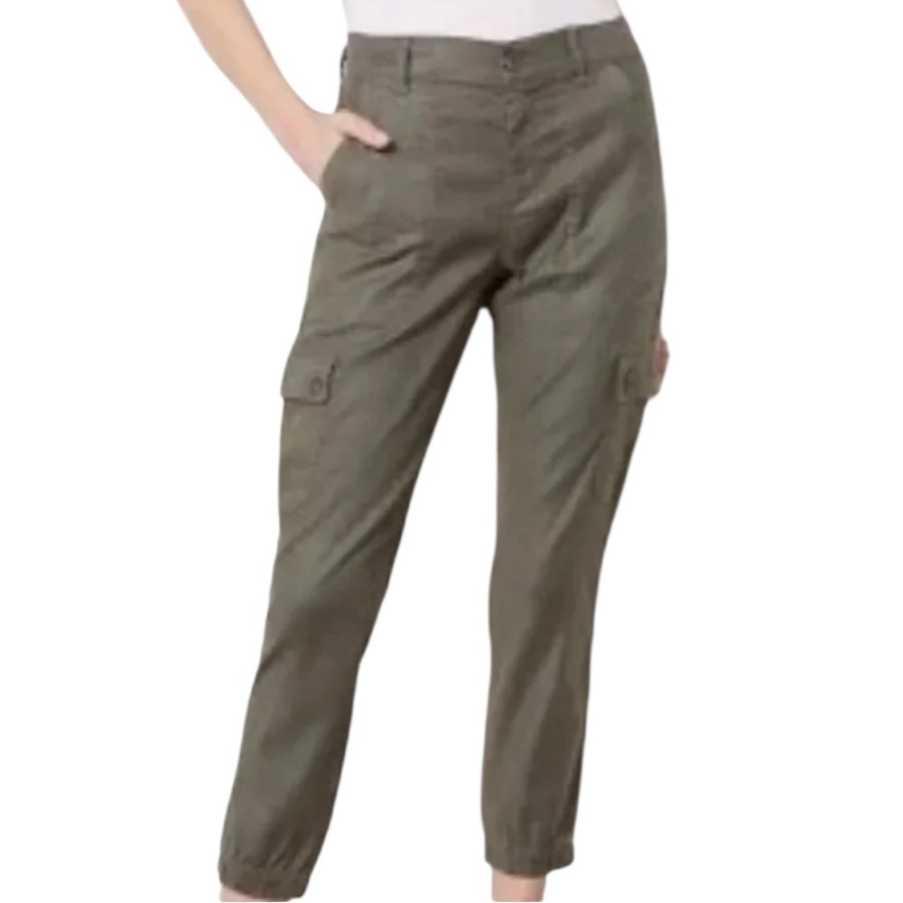 EVEREVE Linen Blend Cropped Cargo Joggers in Fatigue (Olive) Size 26 — EVERYDAY!